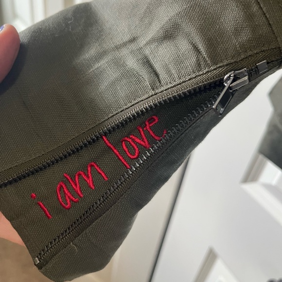 Peace Love World linen army green utility jacket - Picture 10 of 12